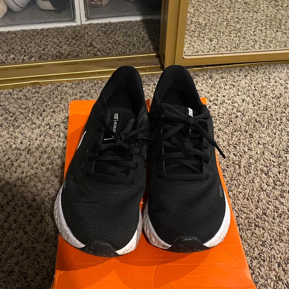 Nike Black Athletic Sneakers